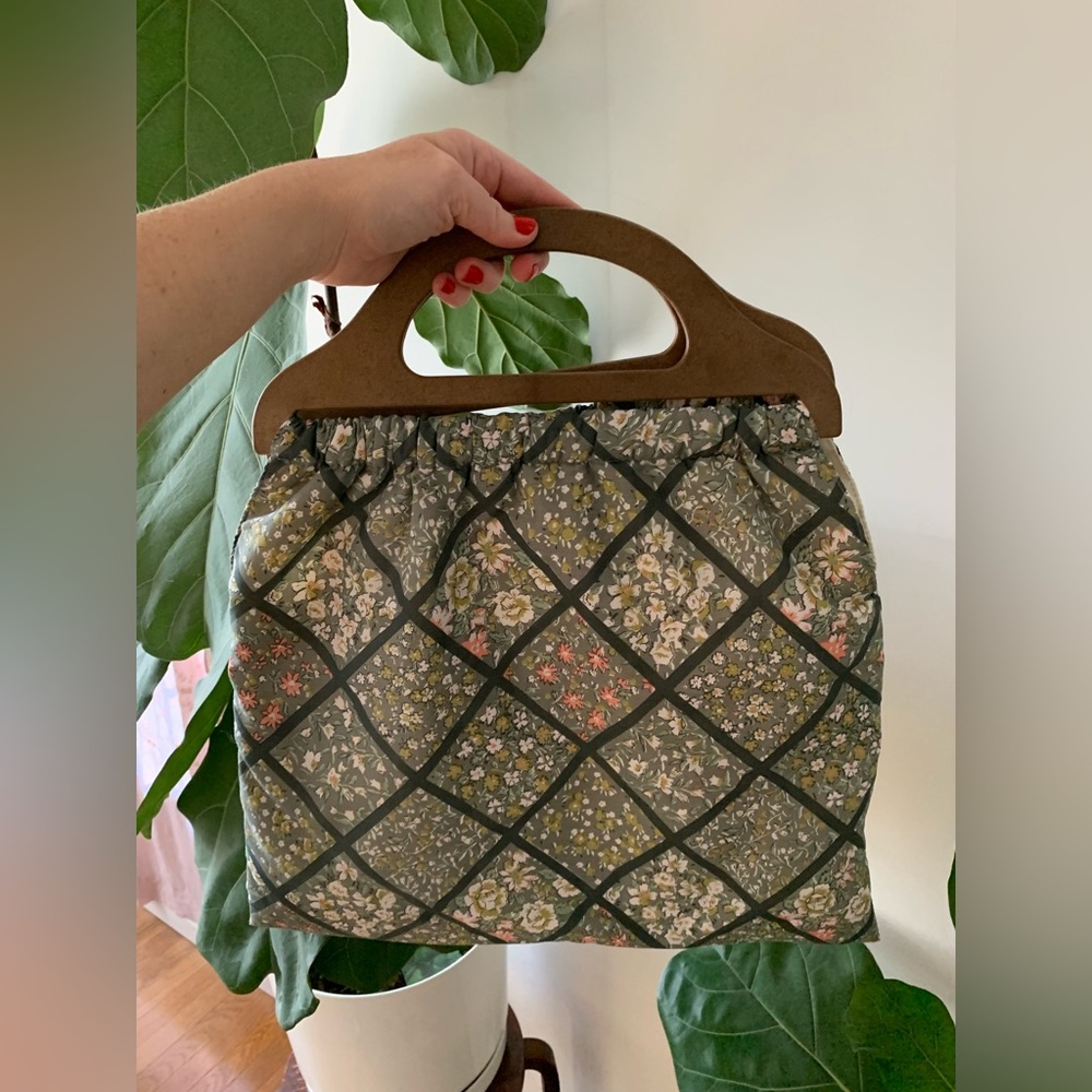 Beautiful 90’s Vintage Handmade purse bag patchwork quilted style
